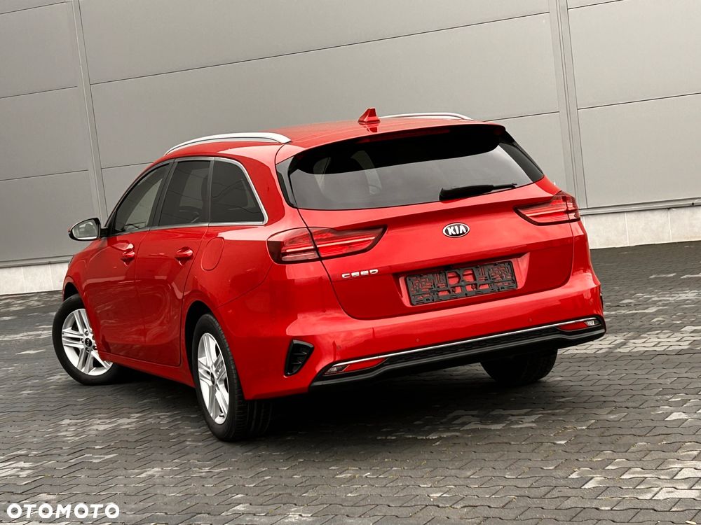 Kia Ceed 1.6 CRDi SCR L Business Line Plus DCT - 18