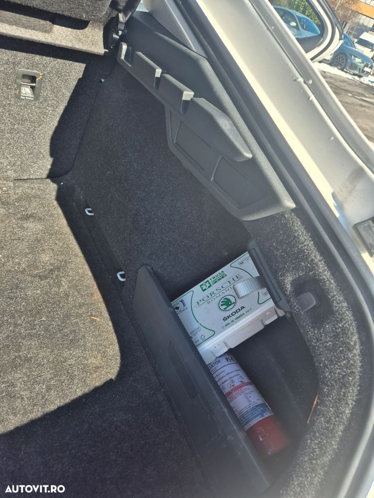 Skoda Octavia 2.0 TDI DSG Ambition - 20