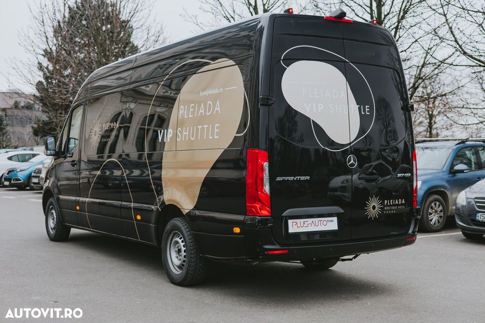 Mercedes-Benz Sprinter - 4
