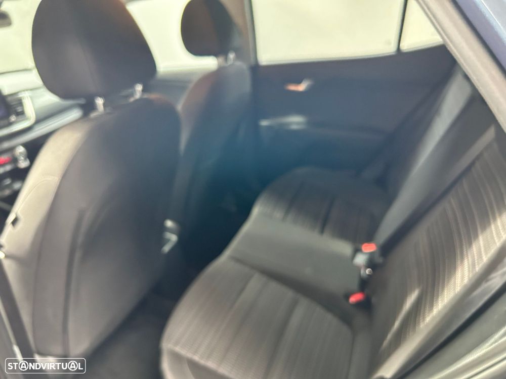 Kia Stonic 1.0 T-GDi Drive - 8