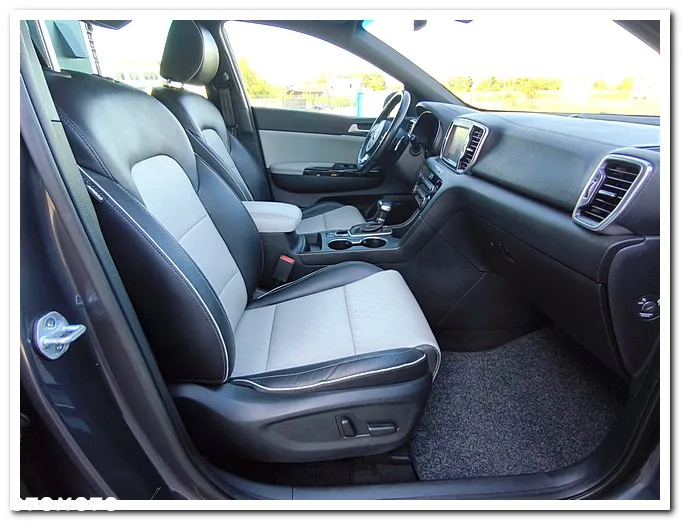 Kia Sportage 2,0 CRDI AWD Vision - 20