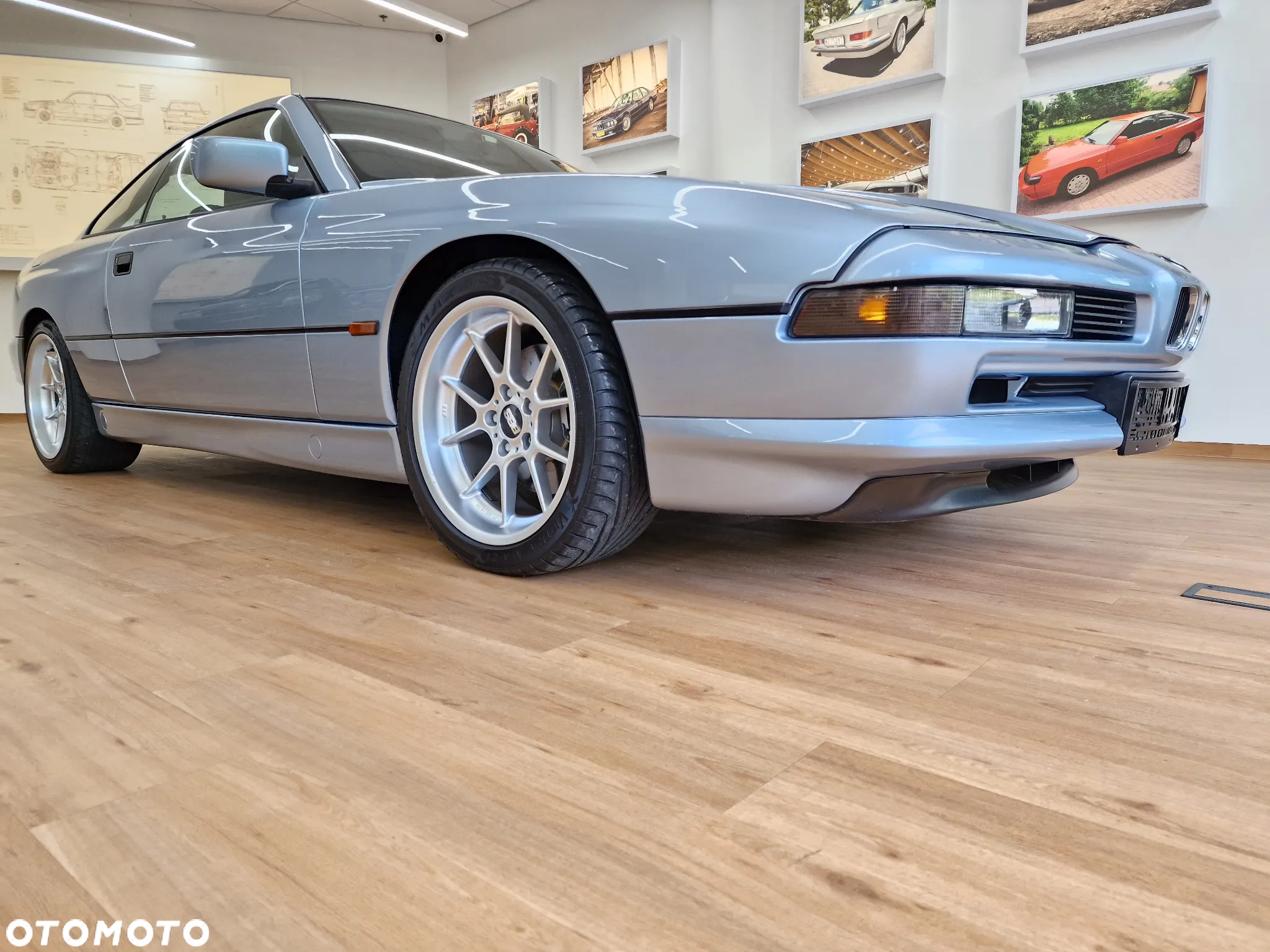 BMW Seria 8 - 7