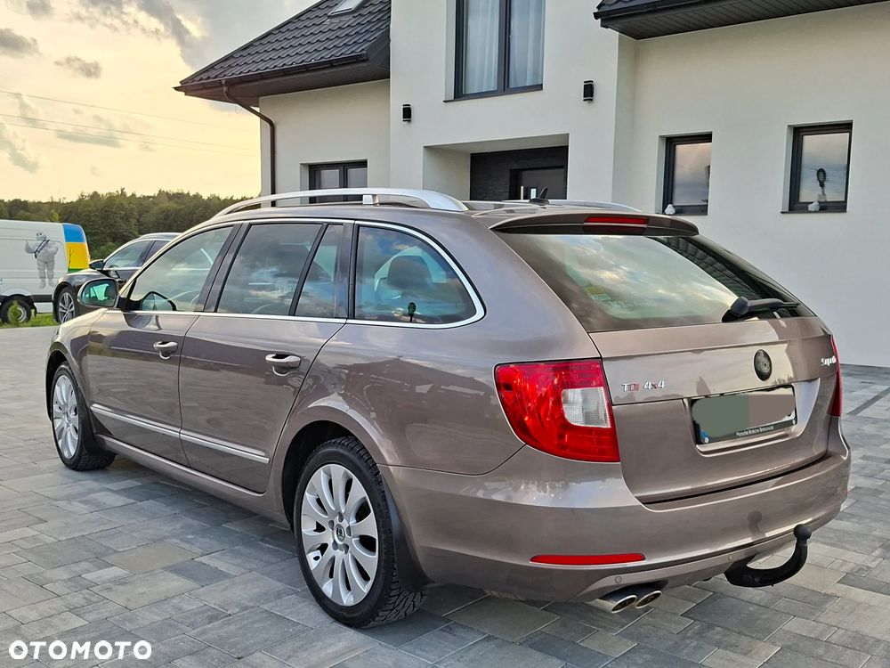 Skoda Superb 2.0 TDI 4x4 Comfort - 10