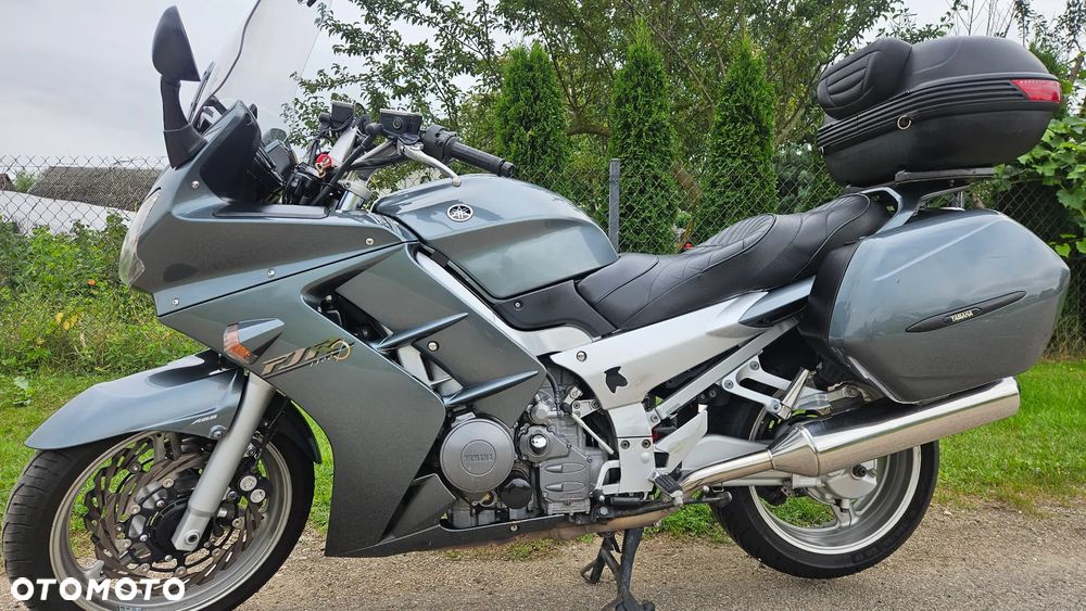Yamaha FJR - 11