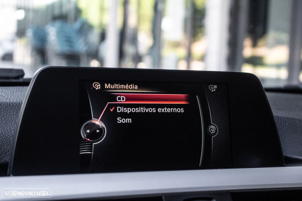 BMW 320 d Efficient Dynamics Edition - 33