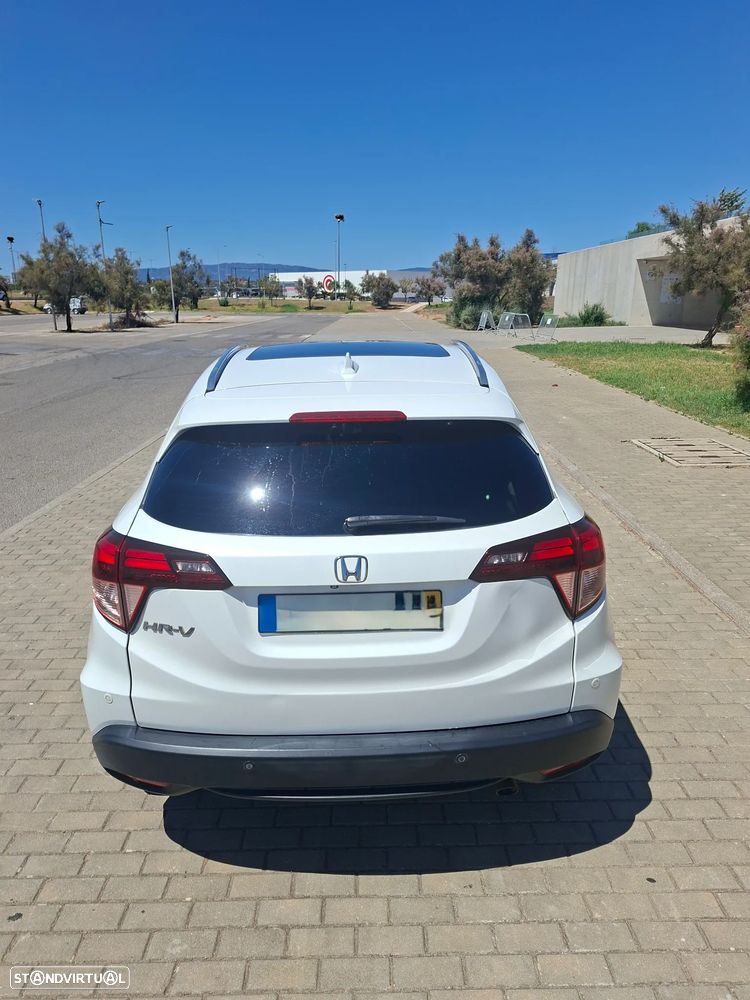 Honda HR-V 1.5 i-VTEC CVT Elegance - 2