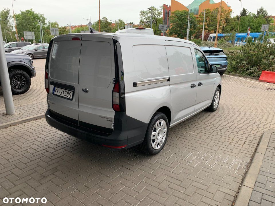 Ford Transit Connect - 5