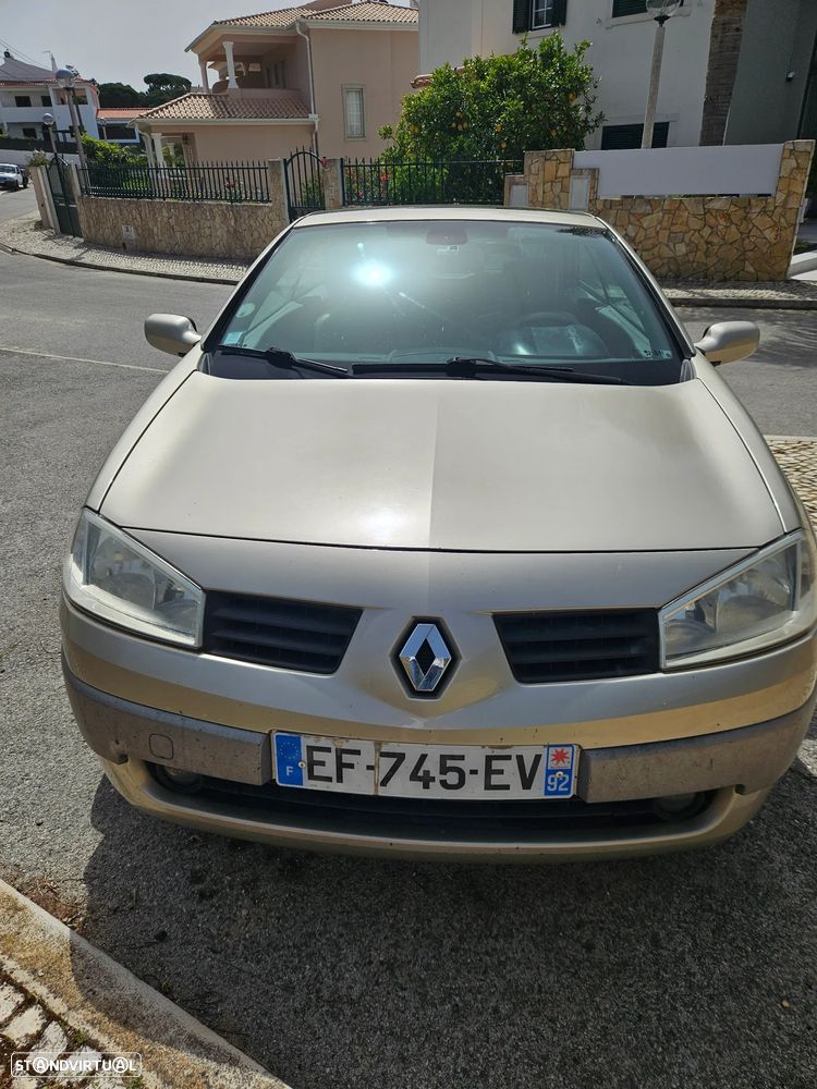 Renault Mégane - 10