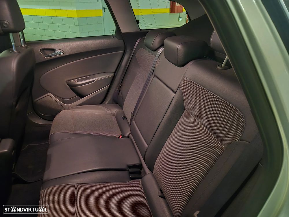 Opel Astra Sports Tourer 1.6 CDTi Cosmo S/S - 27