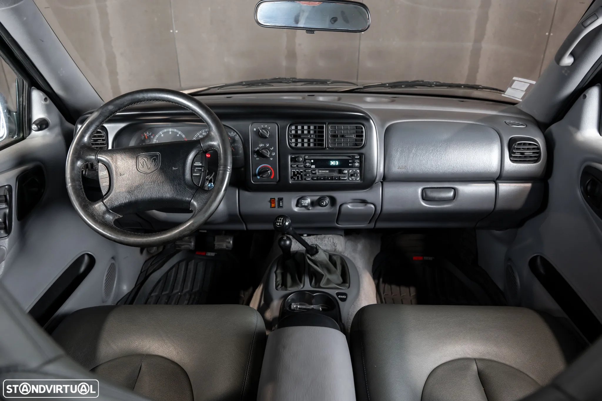 Dodge Dakota - 11