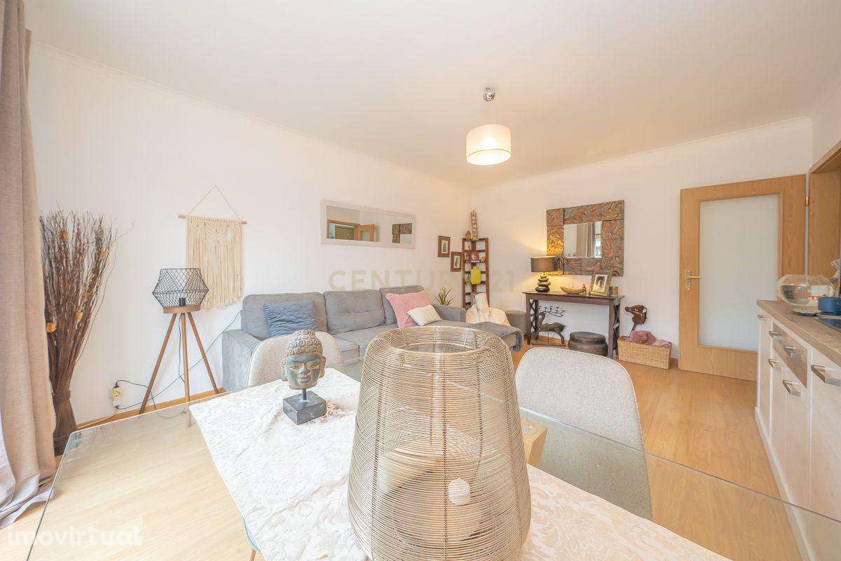 Apartamento T2 com Terraço, Parqueamento e Arrecadação, em São Sebasti - Grande imagem: 5/30