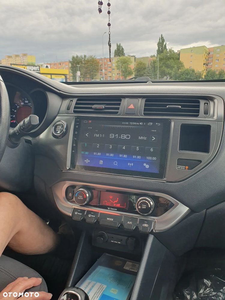 Kia Rio - 7