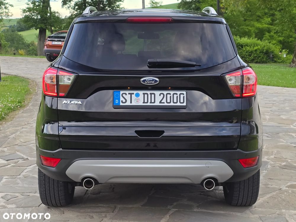 Ford Kuga 2.0 TDCi 2x4 Titanium - 9