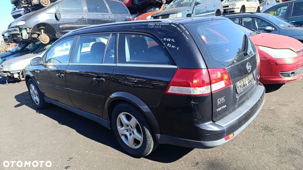 35511 opel vectra c lift 2.2 Direct Z22YH 155 km na cześci lakier Z20R - 13