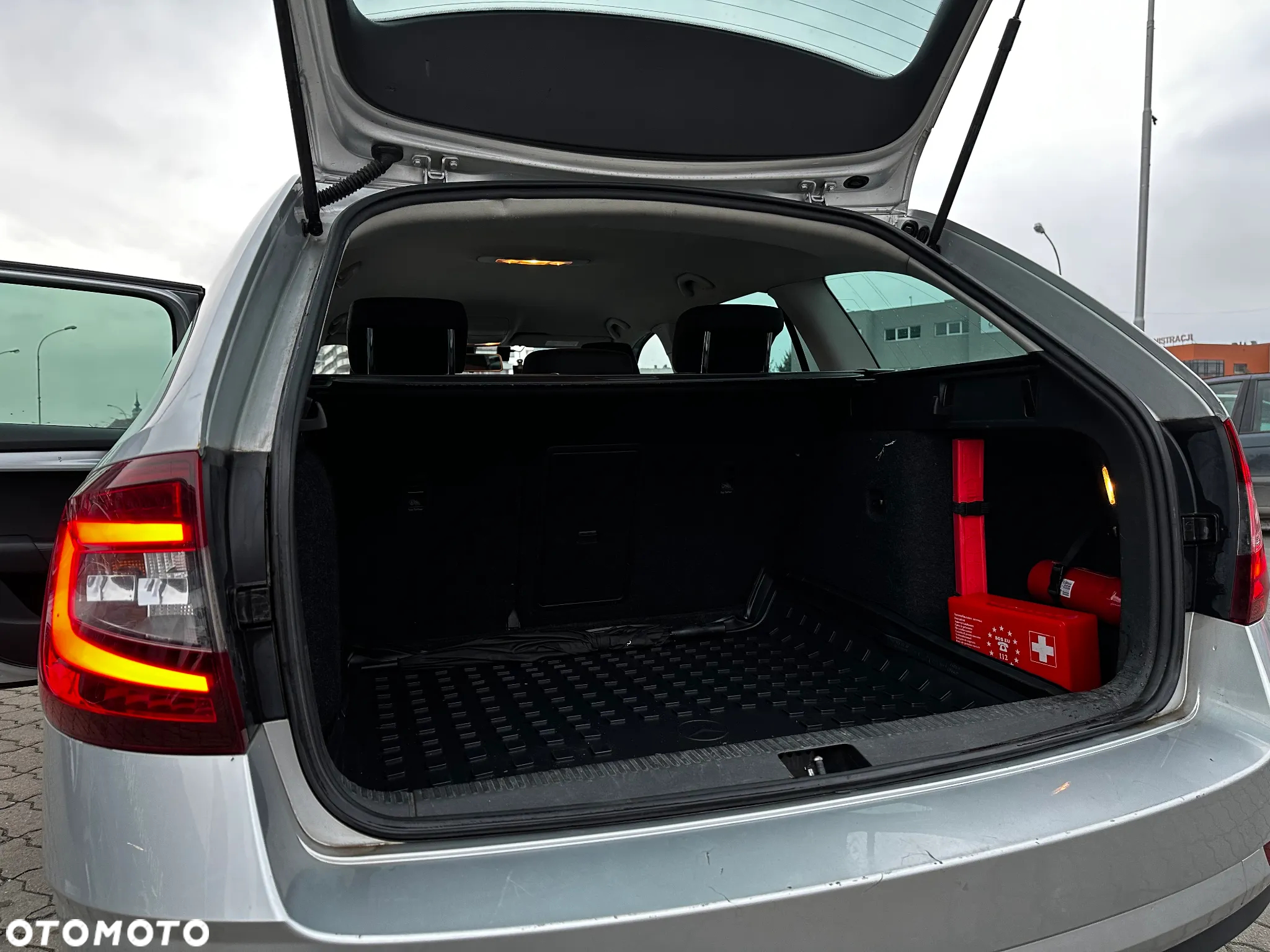 Skoda Octavia 1.4 TSI Ambition - 14