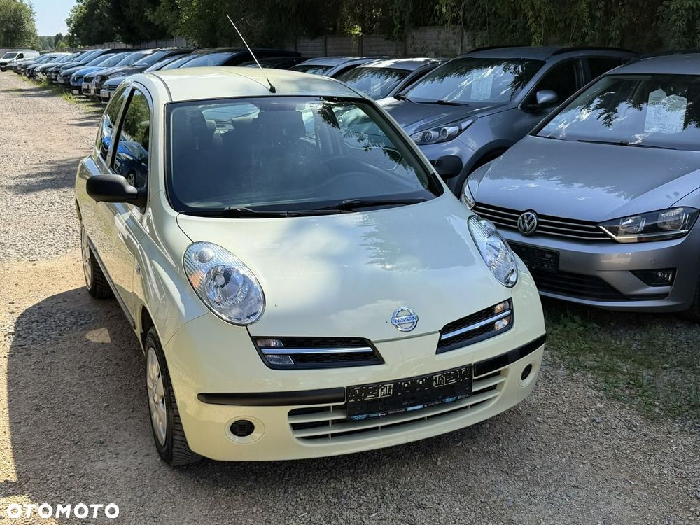 Nissan Micra - 2