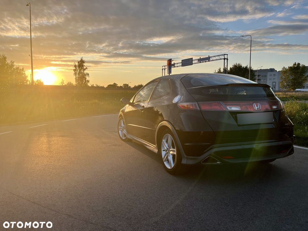 Honda Civic 1.8 TypeS + - 5
