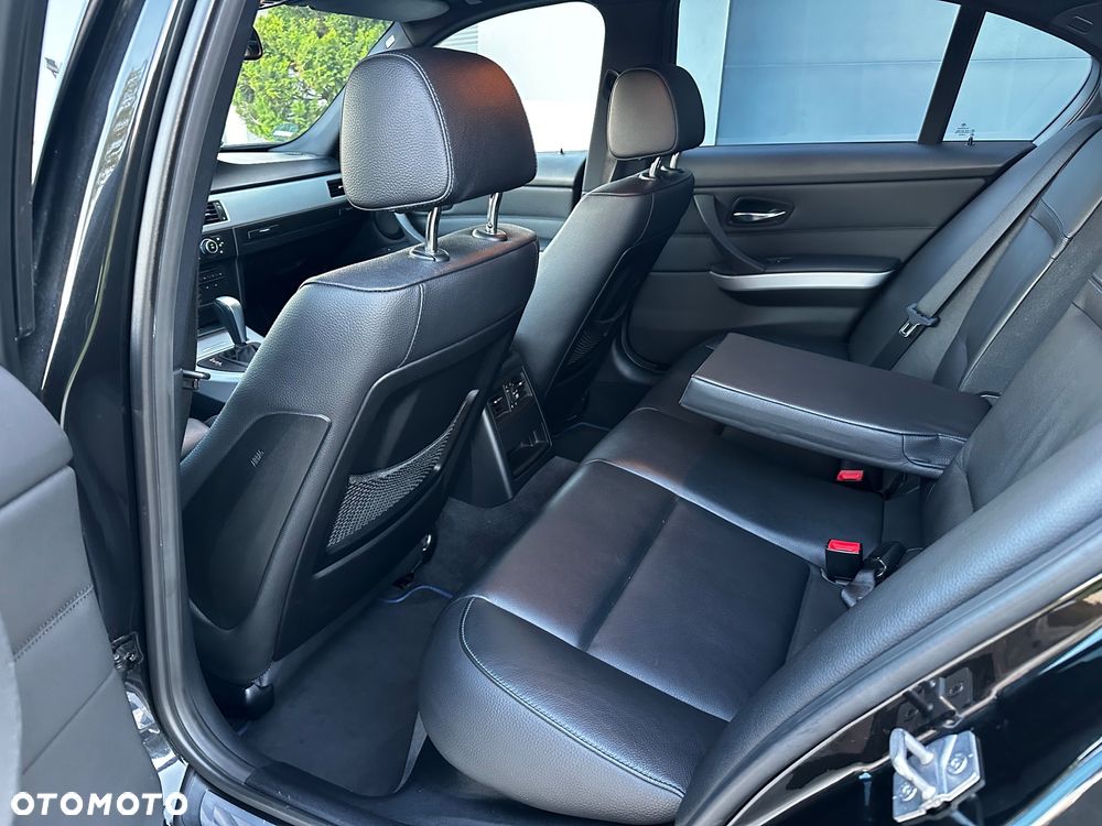 BMW Seria 3 335d - 14