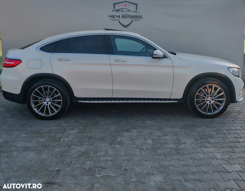 Mercedes-Benz GLC Coupe 220 d 4Matic 9G-TRONIC AMG Line - 3