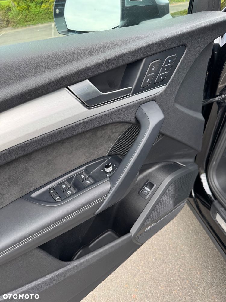 Audi SQ5 - 25