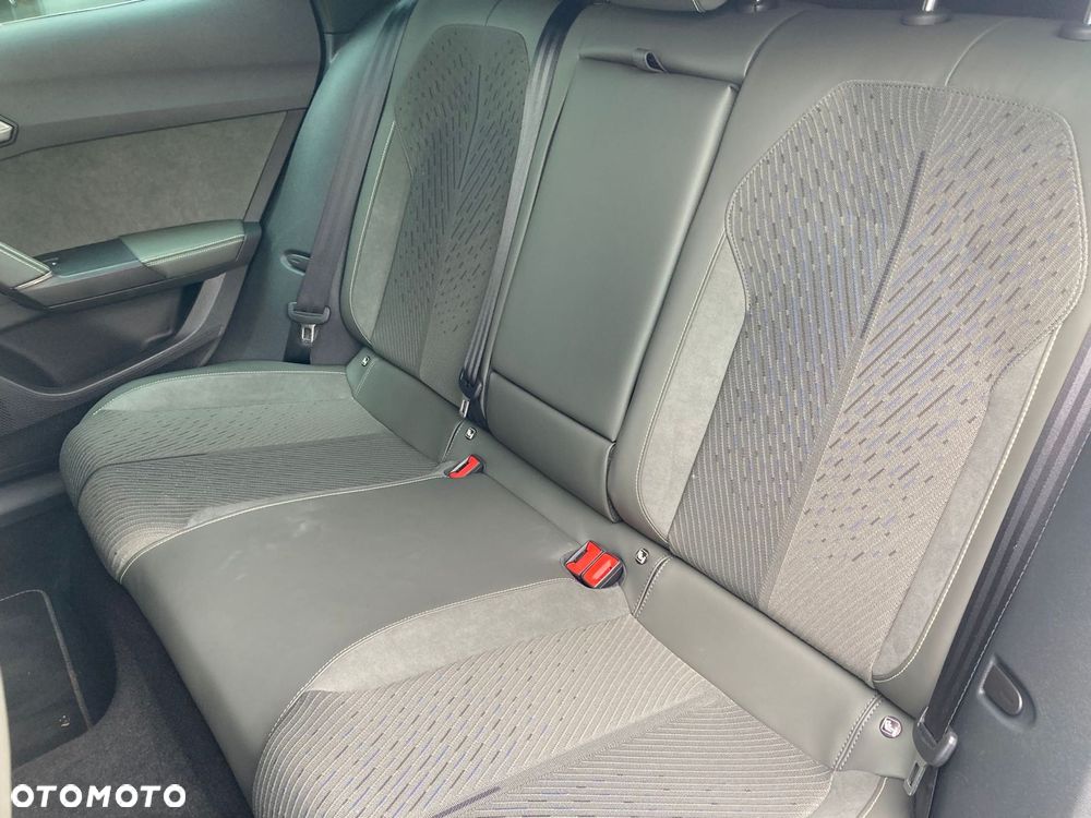 Cupra Formentor 1.5 eTSI mHEV DSG - 12