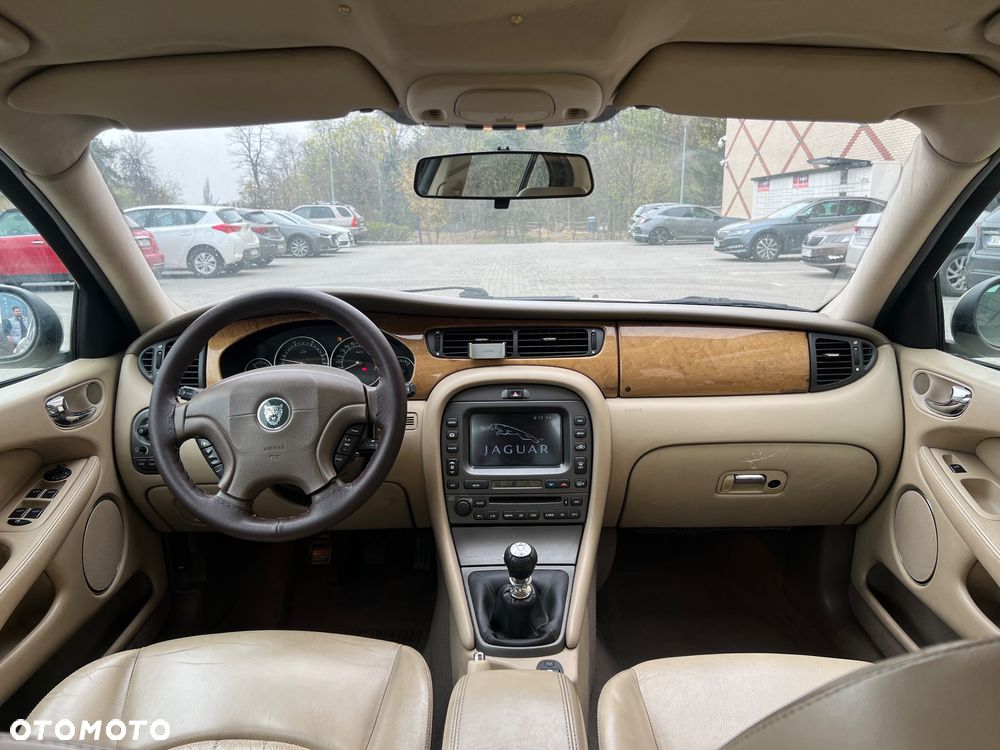 Jaguar X-Type 2.0 Executive - 8