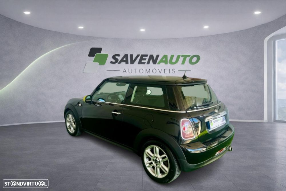 MINI 3 Portas One D - 15