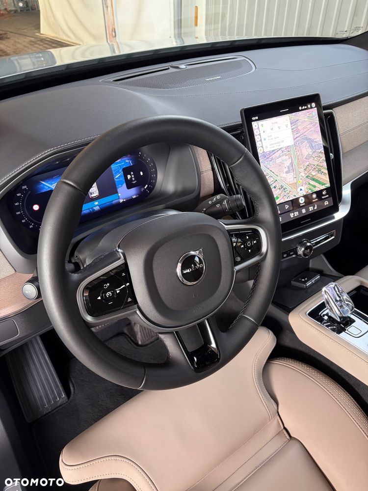 Volvo XC 90 - 11