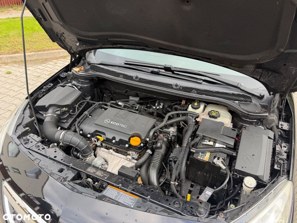 Opel Astra 1.4 T Edition 150 - 26