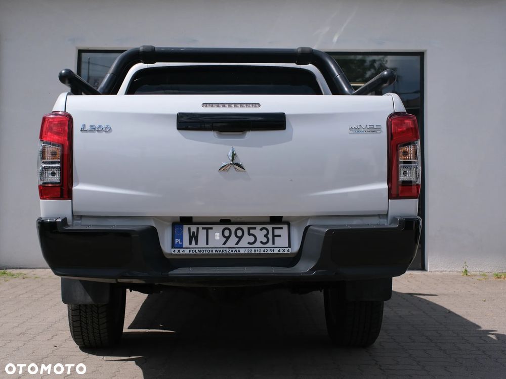 Mitsubishi L200 - 8
