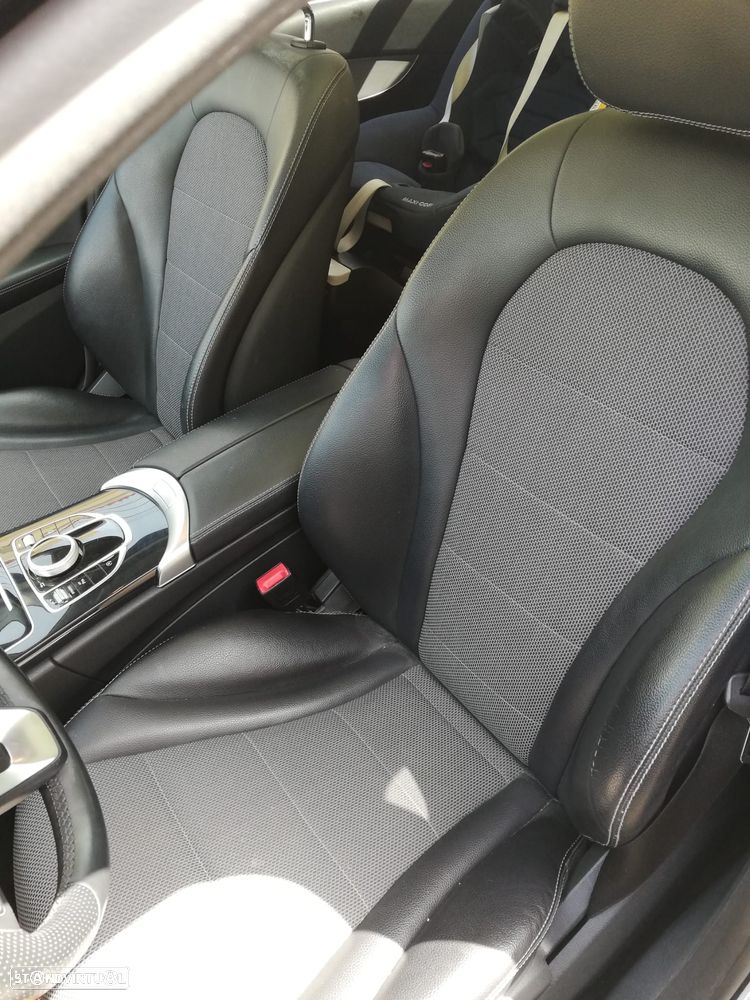 Mercedes-Benz C 200 - 11