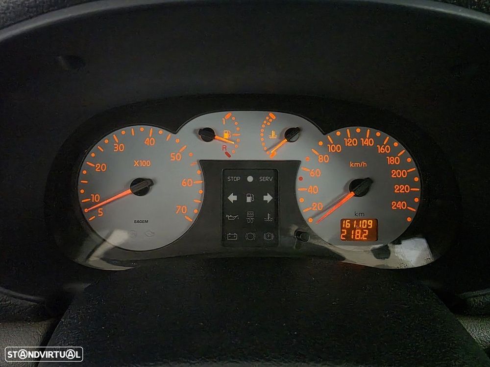 Renault Clio 1.2 Expression - 13