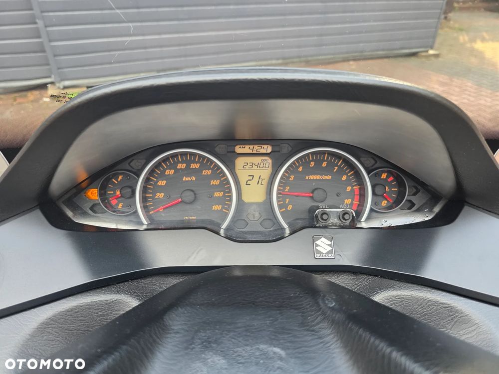 Suzuki Burgman - 3
