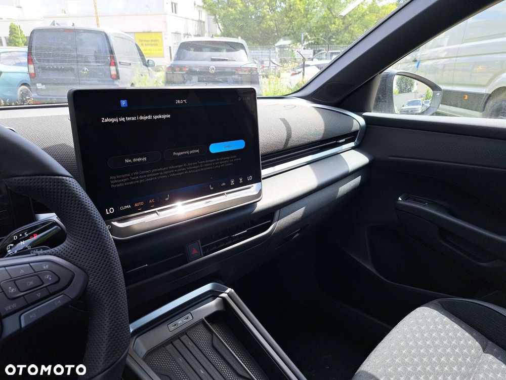 Volkswagen T-Roc 1.5 eTSI R-Line DSG - 16