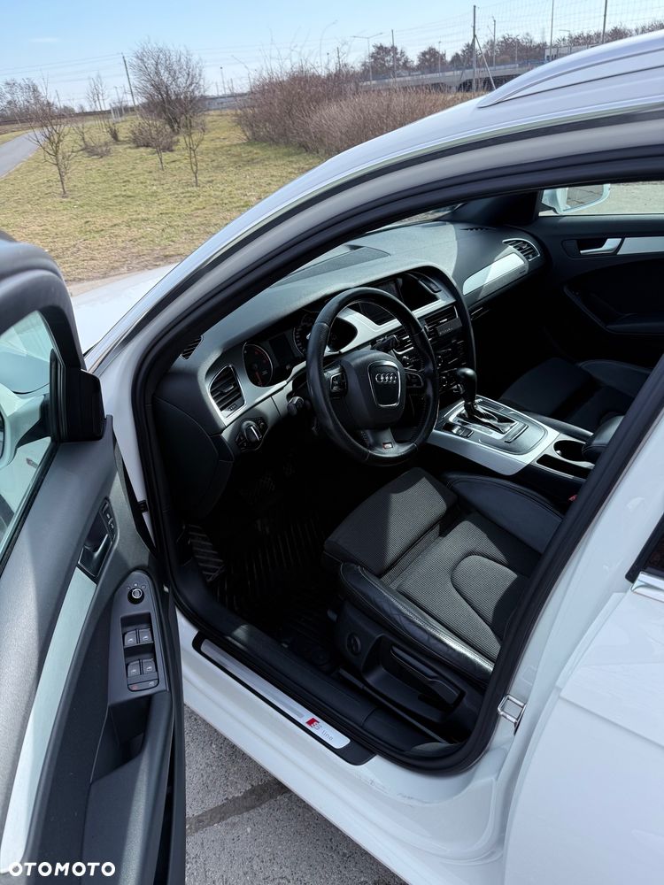Audi A4 Avant 2.0 TDI DPF multitronic Ambiente - 20