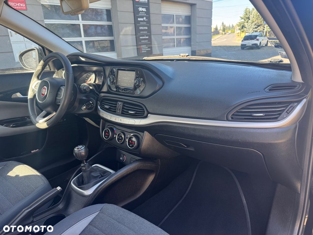 Fiat Tipo 1.4 16v Lounge - 25