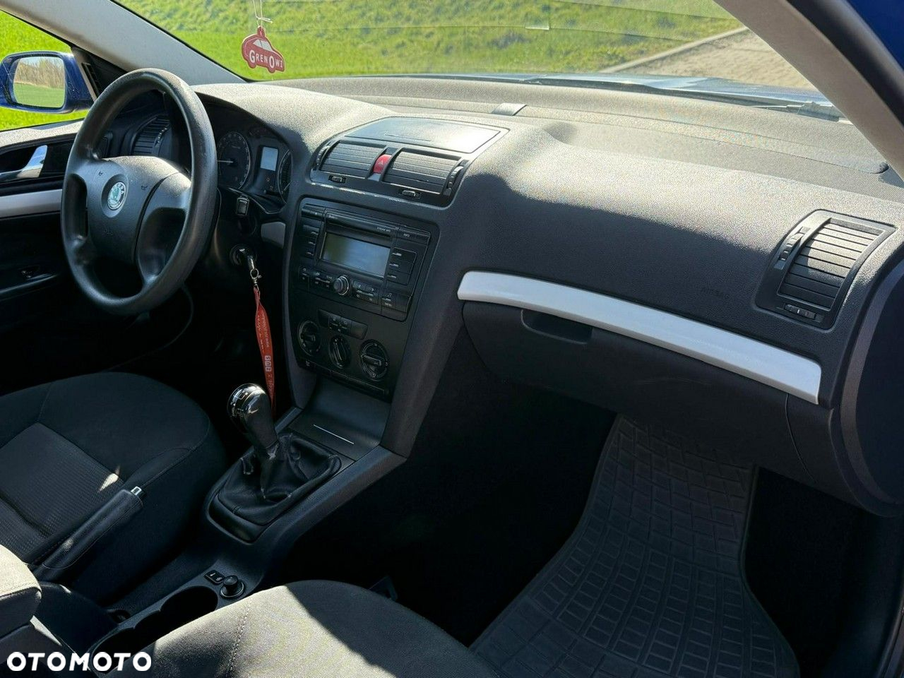 Skoda Octavia 1.6 Elegance - 9