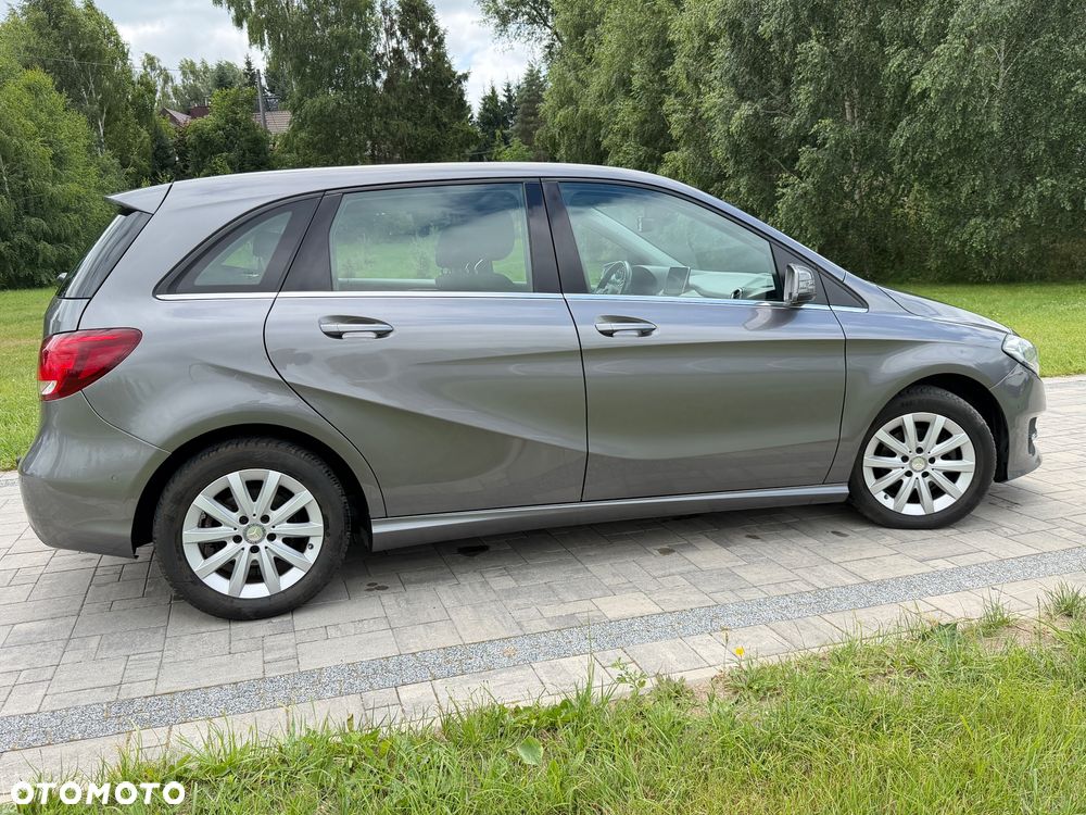 Mercedes-Benz Klasa B 180 CDI - 21