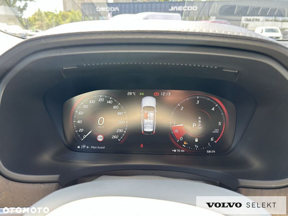 Volvo V90 Cross Country - 14