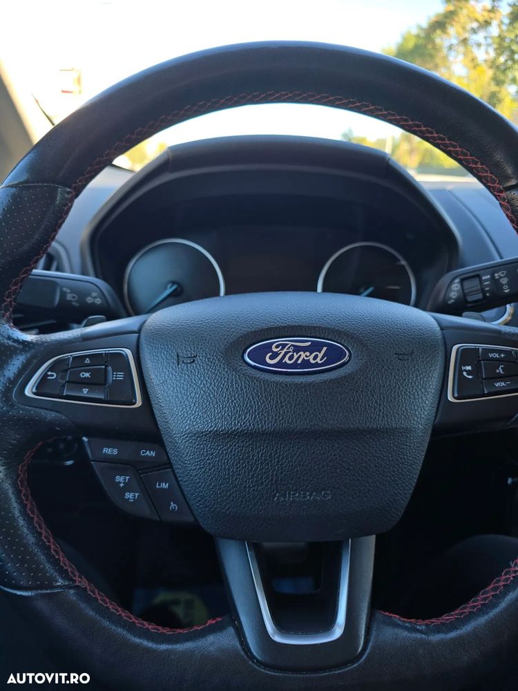 Ford EcoSport - 7