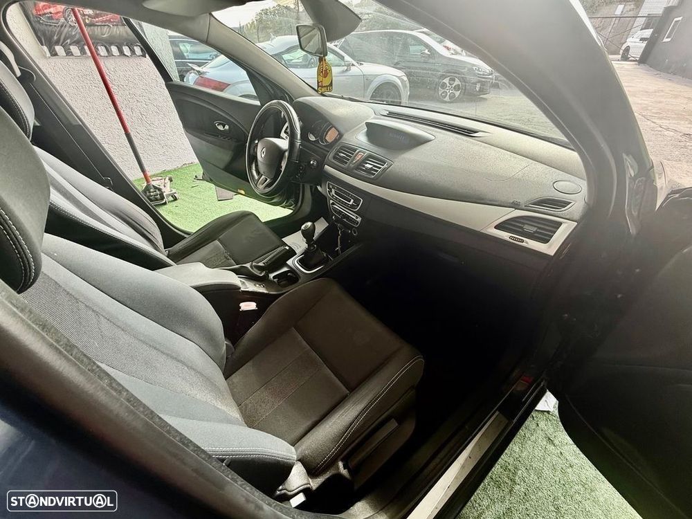 Renault Mégane Sport Tourer 1.5 dCi Dynamique - 13