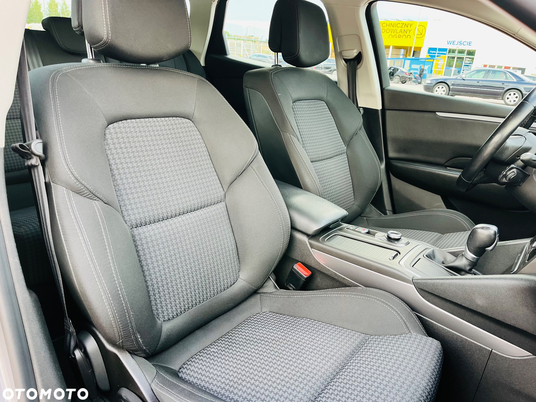 Renault Talisman Grandtour BLUE dCi 160 EDC BUSINESS EDITION - 34