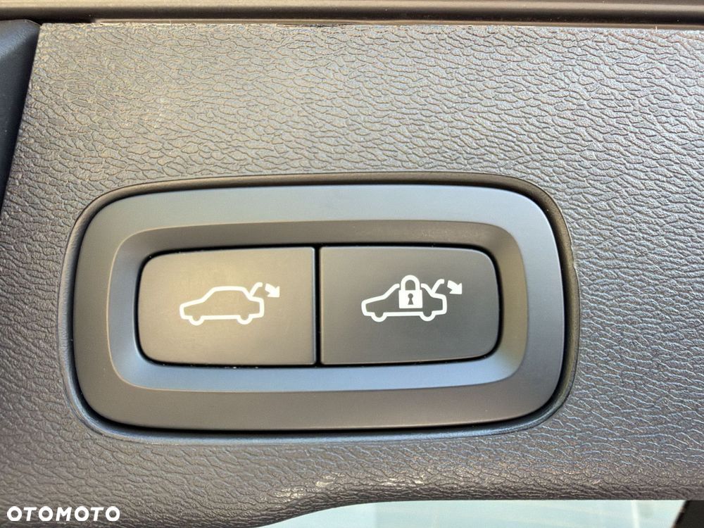 Volvo XC 60 - 18