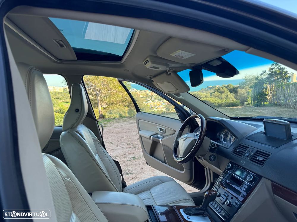 Volvo XC 90 V8 Executive - 10