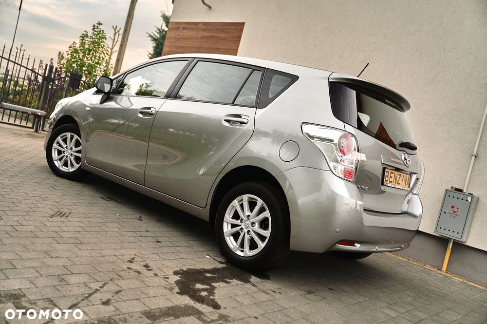 Toyota Verso 1.8 7-Sitzer Skyview Edition - 3