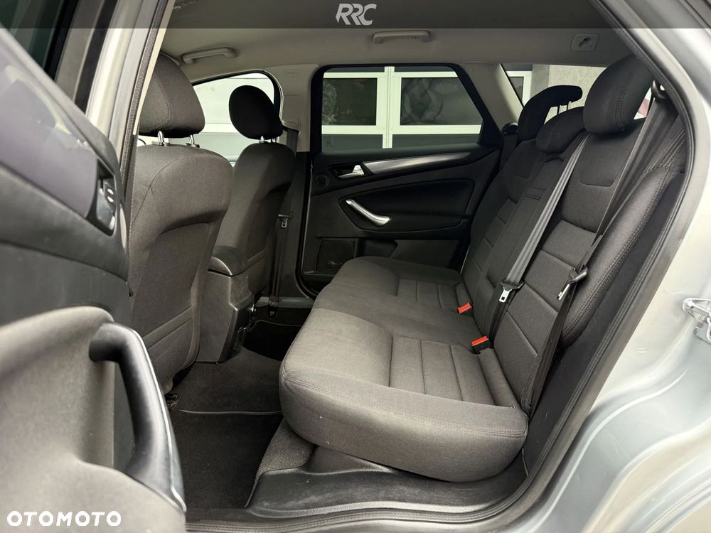 Ford Mondeo 2.0 TDCi Titanium - 28