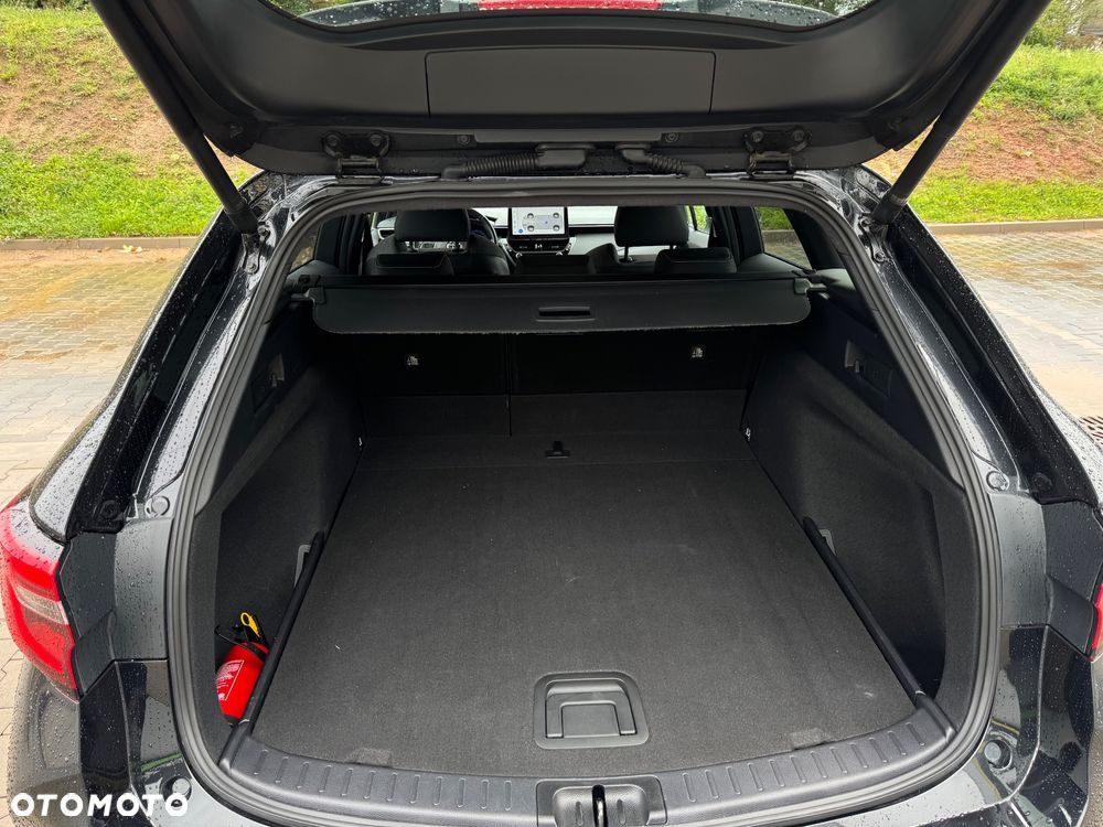 Toyota Corolla 1.8 Hybrid Style - 14