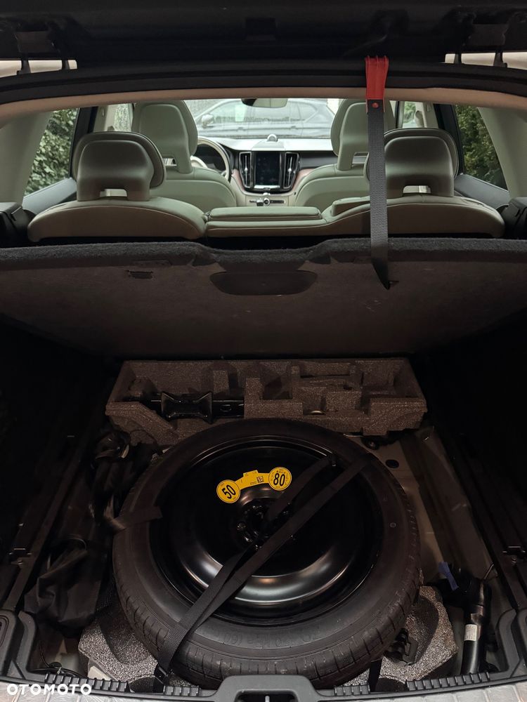 Volvo XC 60 T5 AWD Inscription - 5