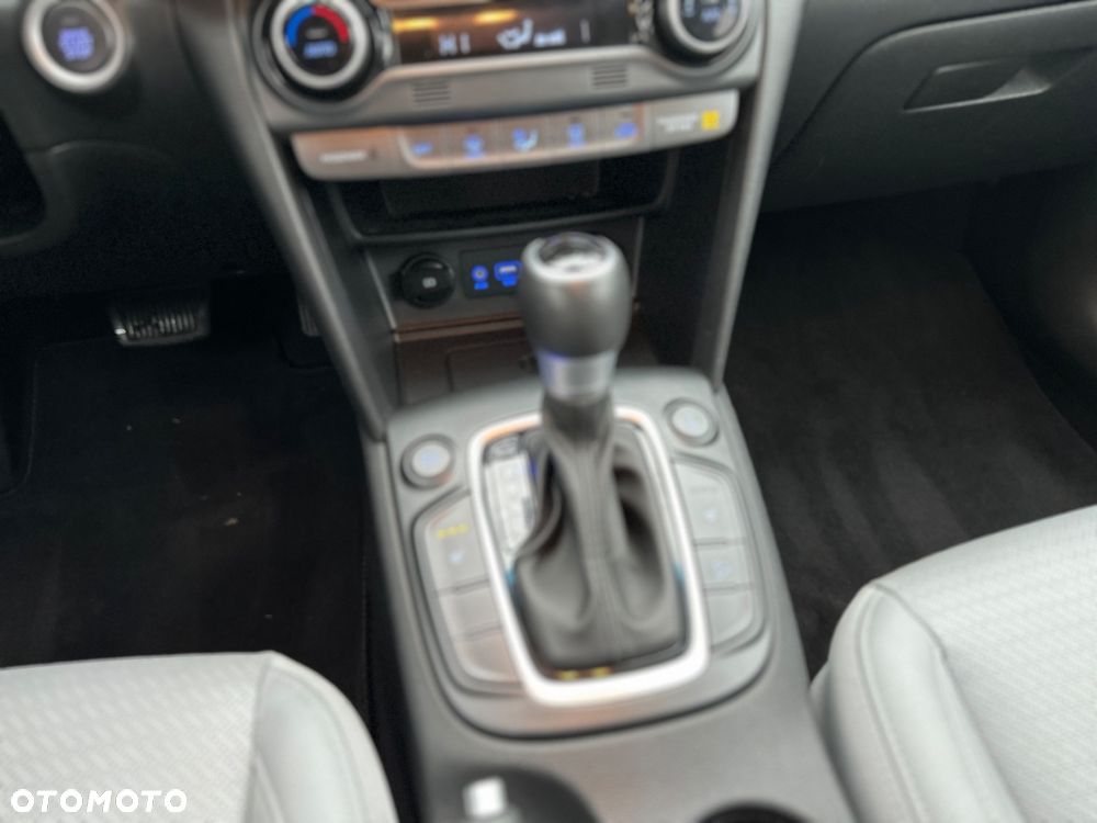 Hyundai Kona 1.6 T-GDI DCT 4WD Premium - 27