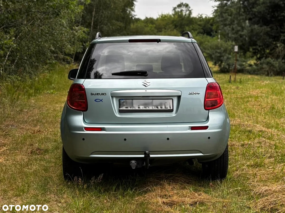 Suzuki SX4 1.6 GS / Premium - 14